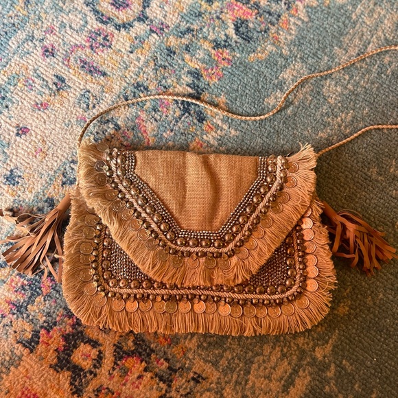 NWOT Vici Shasi Leela Clutch - Picture 4 of 9